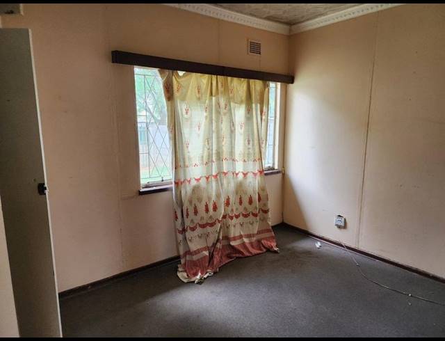 3 BEDROOM HOUSE FOR SALE IN SASOLBURG EXT 12